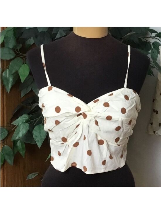 SO Tops - SO twisted front cropped top Woman’s Juniors size XXL ivory ginger